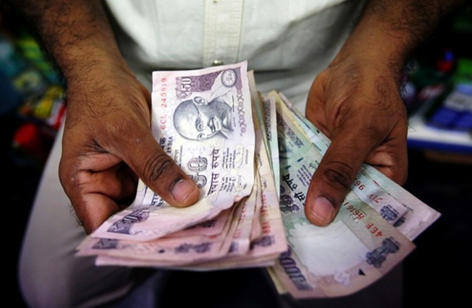  RBI hikes repo rate, loans to cost more 