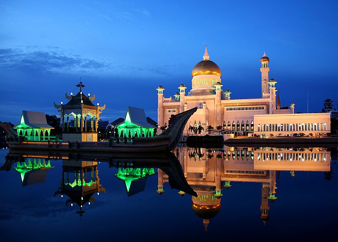 Dusk at the Sultan Omar Ali Saifuddin Mosque in Brunei on the eve of Ramadan.