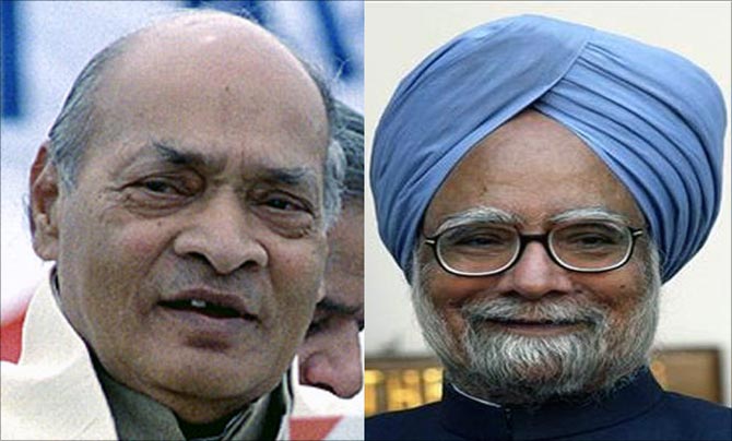 P V Narasimha Rao (L) and Manmohan Singh (R).