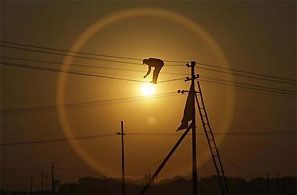 Likely to set the ball rolling for Rs 1.72-lakh-cr projects. Photograph: Jitendra Prakash/Reuters