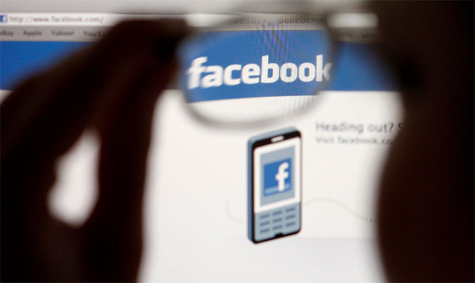 Facebook in talks for its first acquisition in India