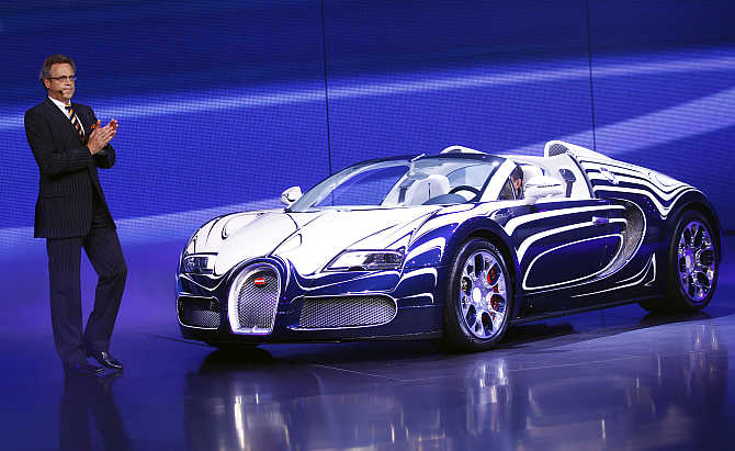 Wolfgang Duerheimer, President, Bugatti, presents the Veyron L'Or Blanc super sports in Frankfurt, Germany.
