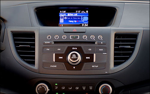 LX 2WD with i-MID/Bluetooth display.