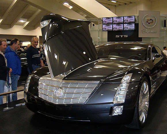 2003 Cadillac Sixteen.