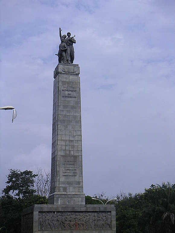 A monument marking the 1970 victory over the Portuguese invasion in Conakry, Guinea.