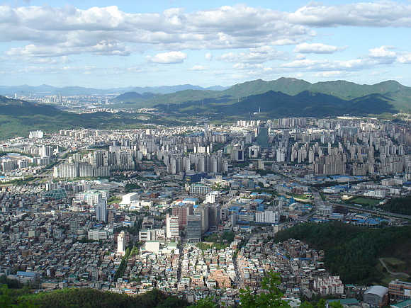A view of Anyang from Suri mountain.