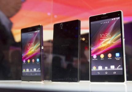 Sony displays Xperia Z smart phones during CES.