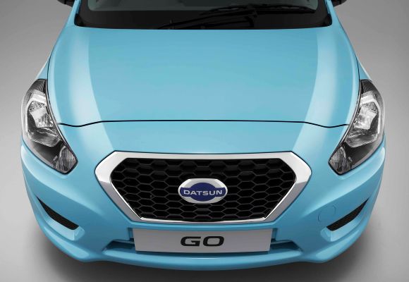 Nissan unveils Datsun 'Go', to be priced below Rs 4 lakh
