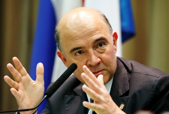France's Finance Minister Pierre Moscovici attends a news conference, part of the G20 finance ministers and central bank governors' meeting, in Moscow, July 19, 2013.