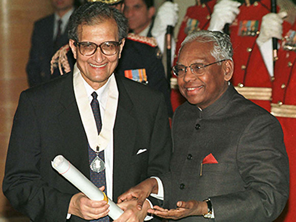 Amartya Sen is the only economist to have hurt India's poor: Jagdish Bhagwati