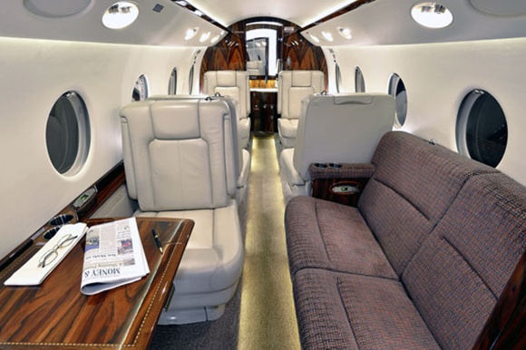 Gulfstream G550 interior.