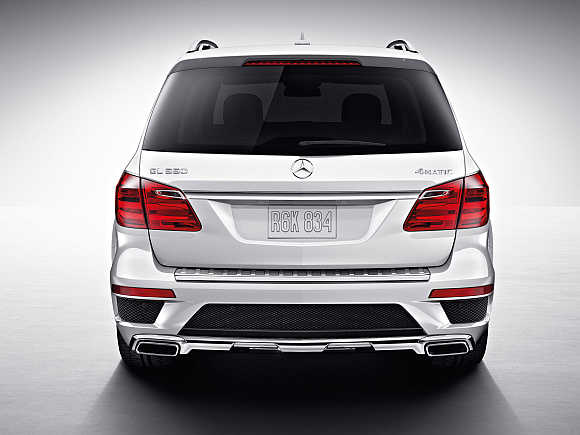 Mercedes-Benz launches GL-Class SUV at Rs 77.5 lakh