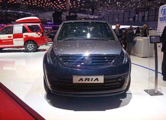 Tata unveils Safari Storme concept, facelifted Aria at Geneva