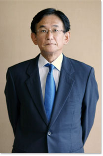 Kenichi Ayukawa 
