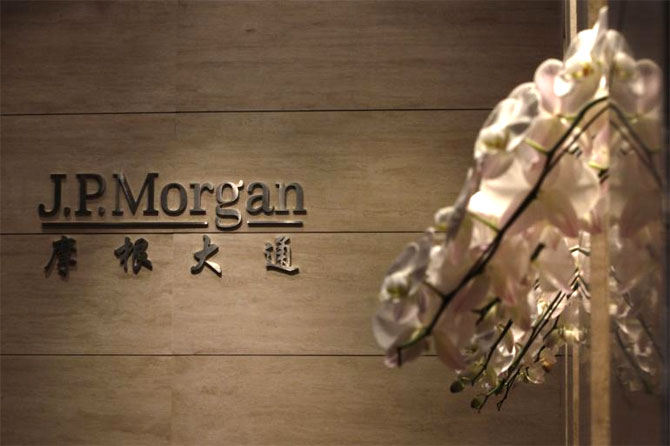 Mystery behind J P Morgan's China deals being probed