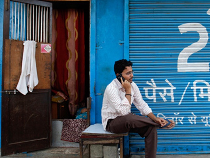 New mobile subscribers: India beats China