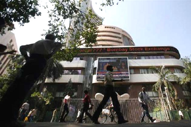 Sensex to hit 1,00,000-mark by 2020! 