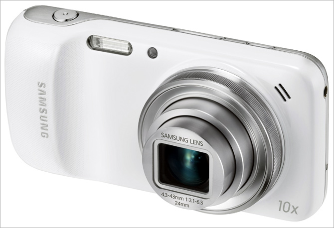 Samsung Galaxy S4 Zoom: Is it a good phone or a camera?