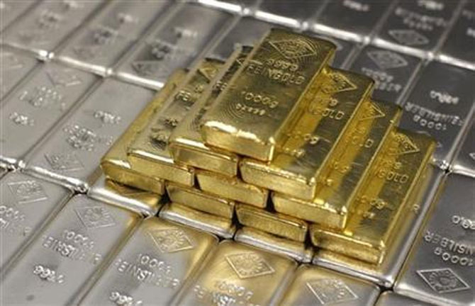 Want to save money for jewellery? Invest in gold ETFs