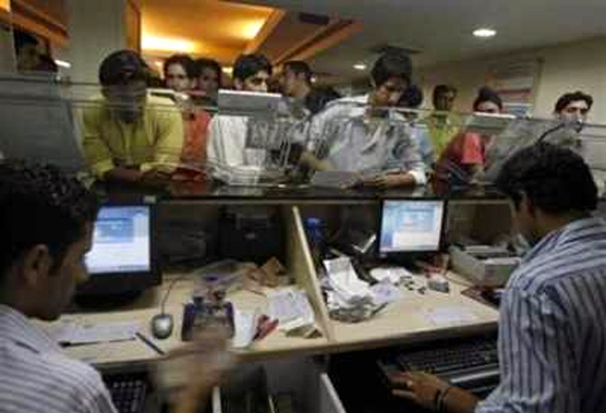 Now, open a bank account through Aadhaar without paperwork