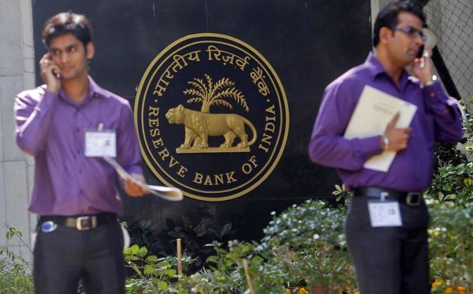 Experts cheer as RBI fulfils market expectations