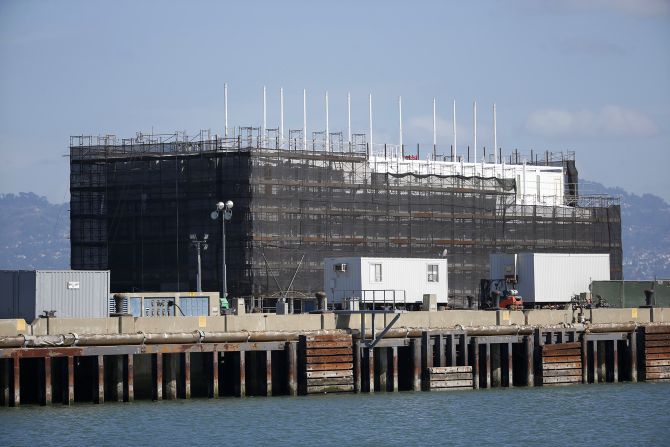 Google's mystery barge in San Francisco Bay under investigation
