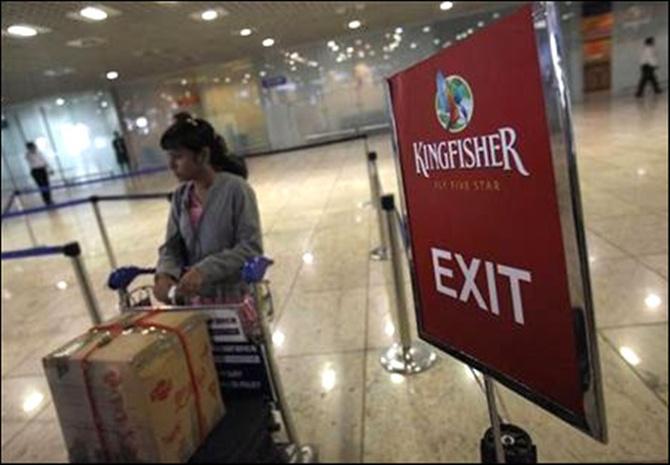 Lenders to sell Kingfisher Airlines' brand to recover dues