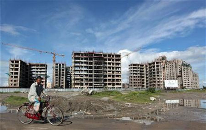 Top builders sitting on Rs 58,000-cr inventory