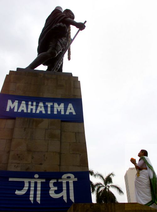 A statue of Mahatma Gandhi in Mumbai.