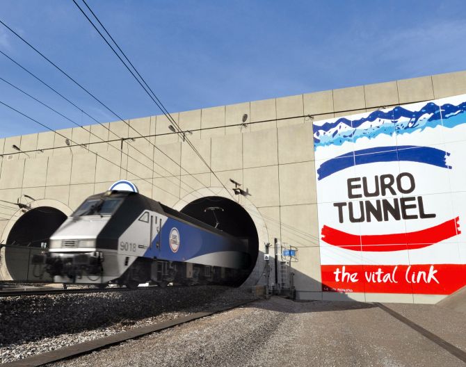 A train coming out of Eurotunnel.