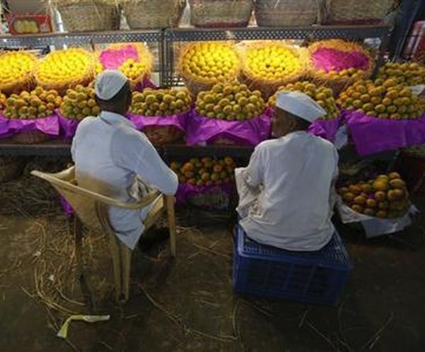 Mangoes to be out of common man's reach this year
