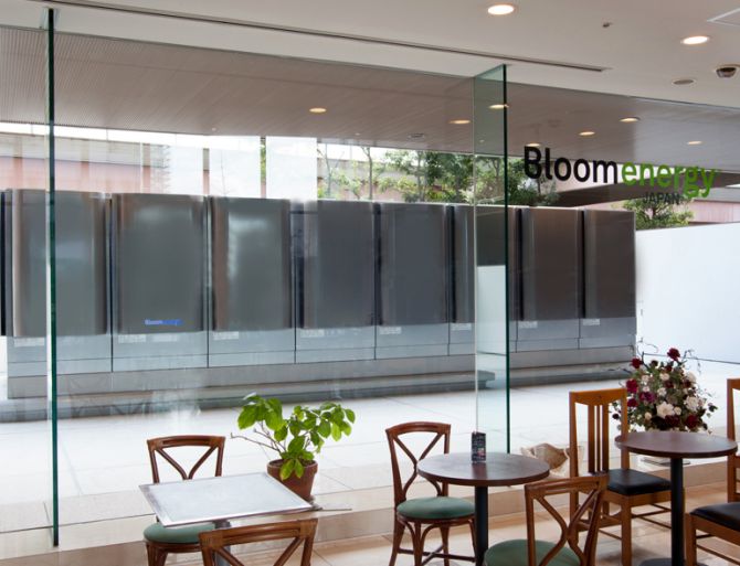 Bloom Energy's fuel cell server at Softbank, Japan