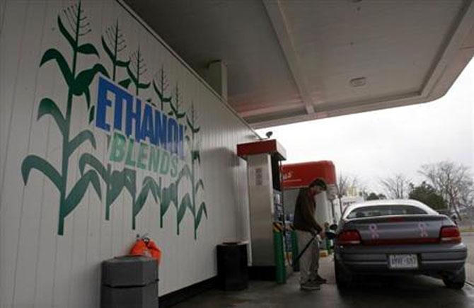 BJP-led government is moving forward to achieve its target of a 20 per cent ethanol-petrol blend by 2017 in a phased manner.