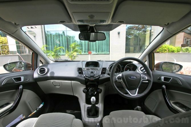 Ford Fiesta: Offers 25.01 kmpl mileage; great driving experience