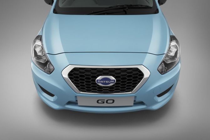 Nissan to introduce 3 variants of its small car Datsun GO
