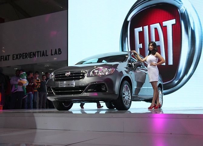 Auto Expo 2014: Over 1.21 lakh visit the show on Sunday