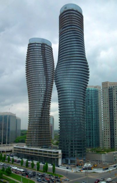 Architectural marvels: 13 mind blowing skyscrapers