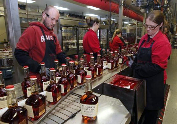 This is how iconic bourbon whiskey is made