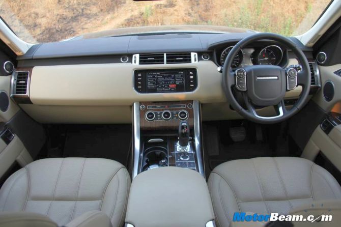  2014 Range Rover Sport: Very few SUV can match it