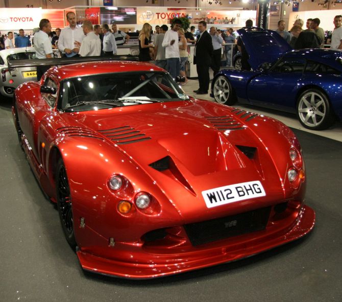 30 most powerful cars of all time