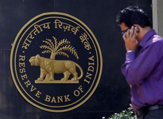 2014 may not see interest rate reversal