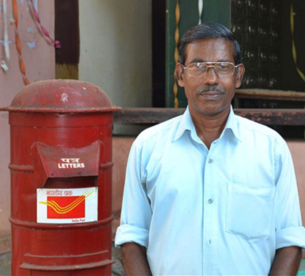 S Babu of Thiruvananthapuram, a postman by profession, extends a healing hand to cancer victims and families who have lost their only earning member to cancer.