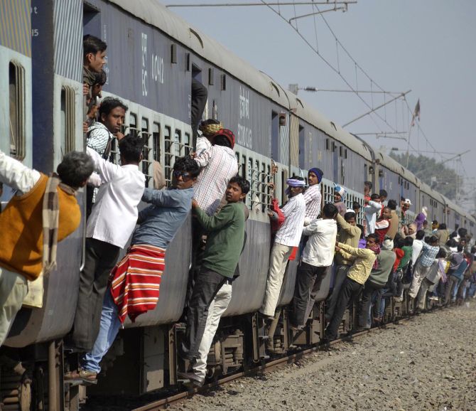 Railways to offer faster e-ticketing, Wi-Fi in stations 
