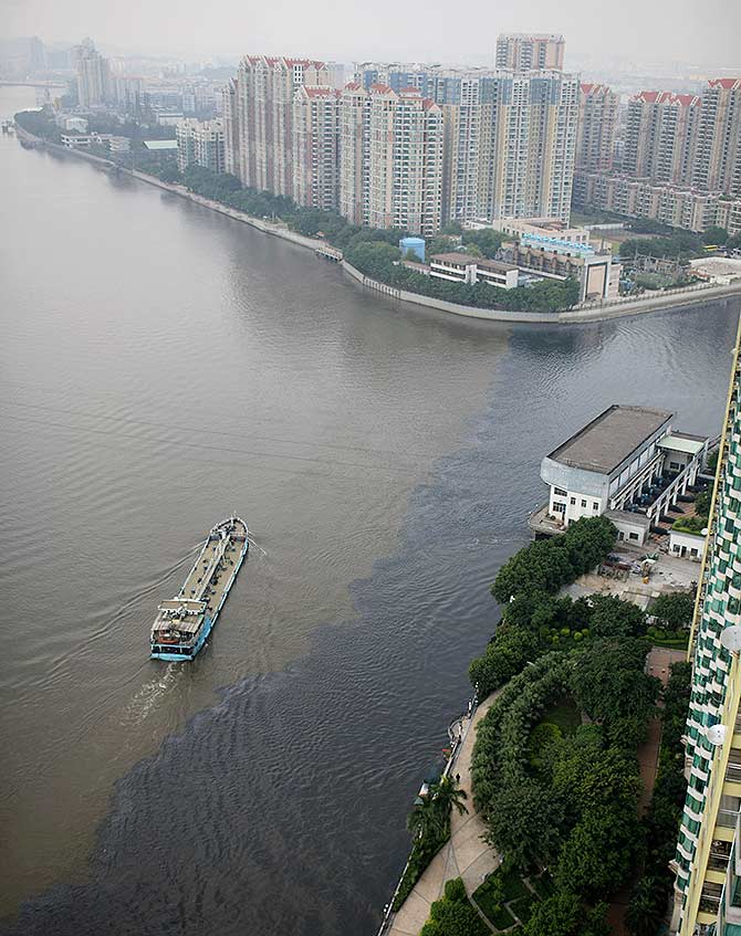 Pollutants cloud the Pearl River in Guangzhou, Guangdong province.