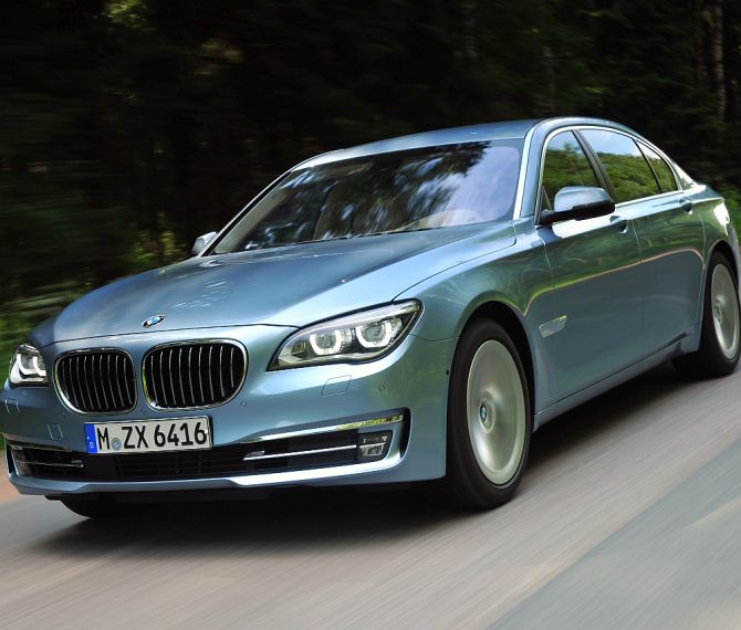 BMW launches 7 Series ActiveHybrid sedan at Rs 1.35 crore