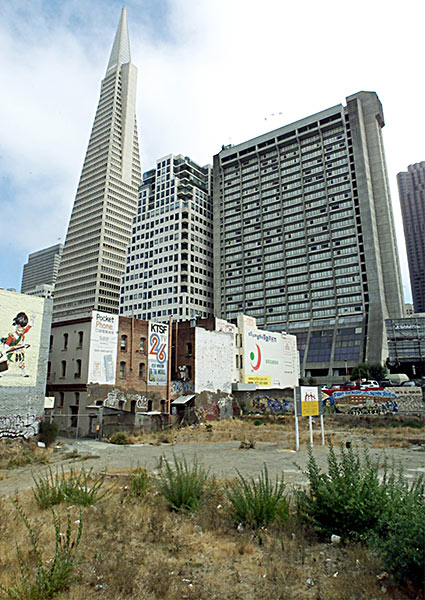 A monstrous hole in the ground in the shadow of San Francisco's financial district.