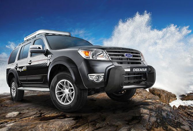 Ford Endeavour.