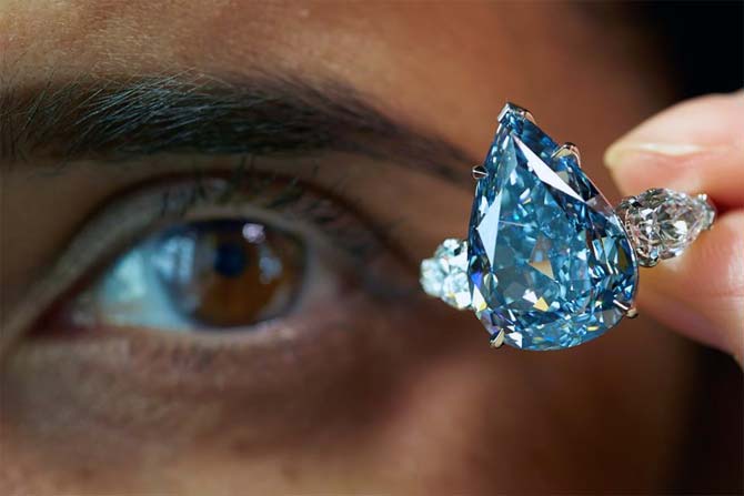 World's largest flawless blue diamond sold at $23.8 mn!