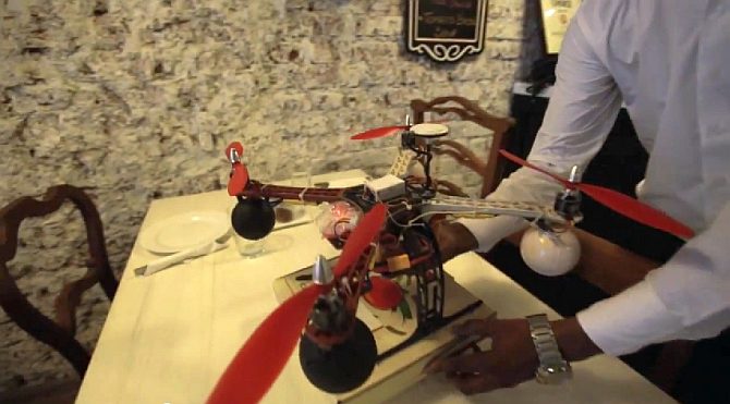 Mumbai eatery delivers pizza using a drone!