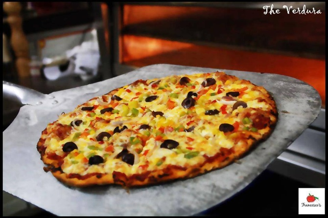 Mumbai eatery delivers pizza using a drone!